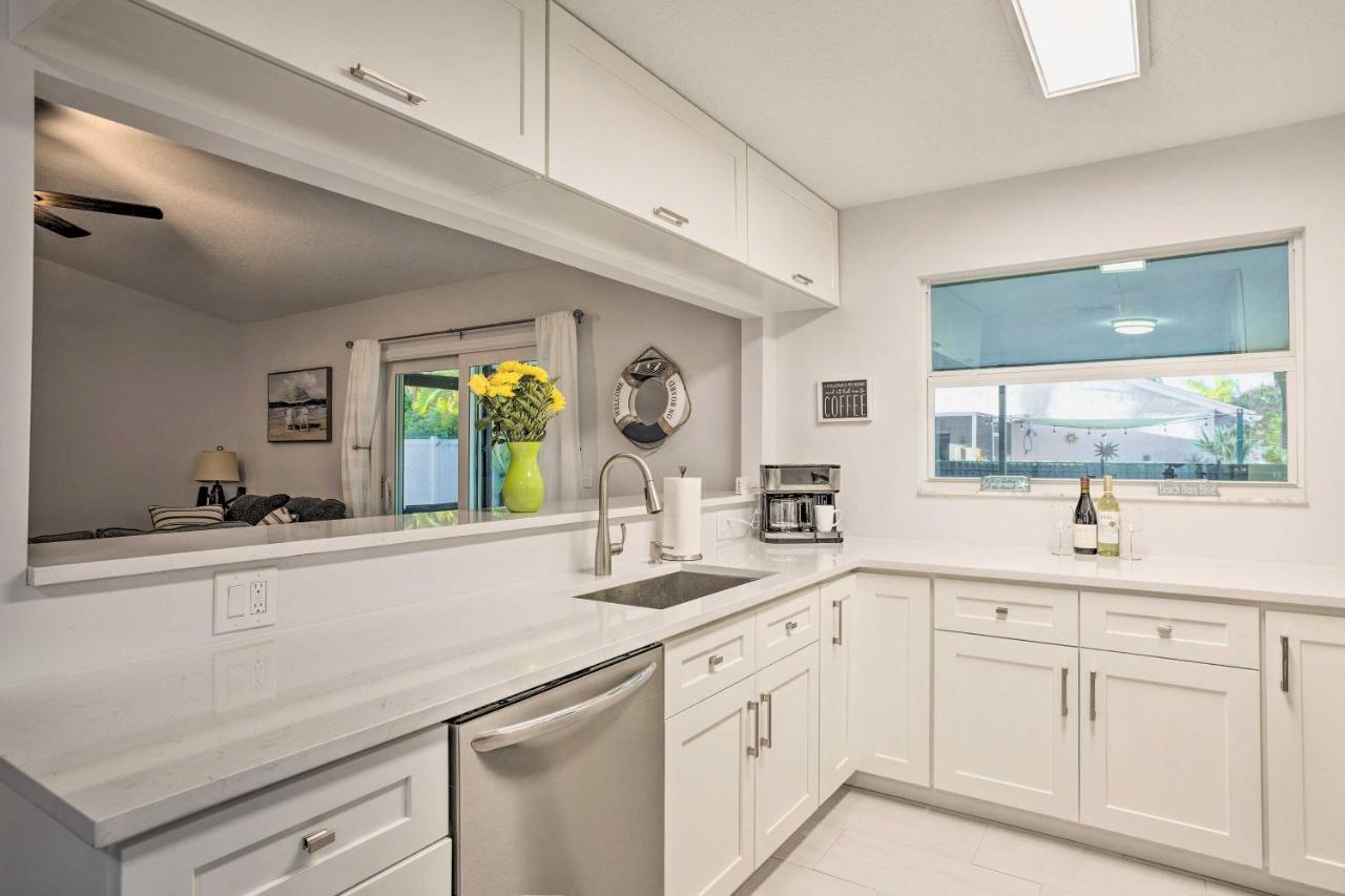 Jupiter Home With Patio And Grill About 6 Mi To Beach! エクステリア 写真
