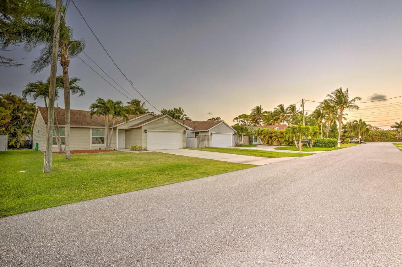Jupiter Home With Patio And Grill About 6 Mi To Beach! エクステリア 写真
